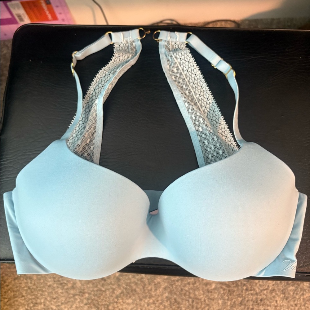 Victoria's Secret Incredible Blue Lace Trim Bra